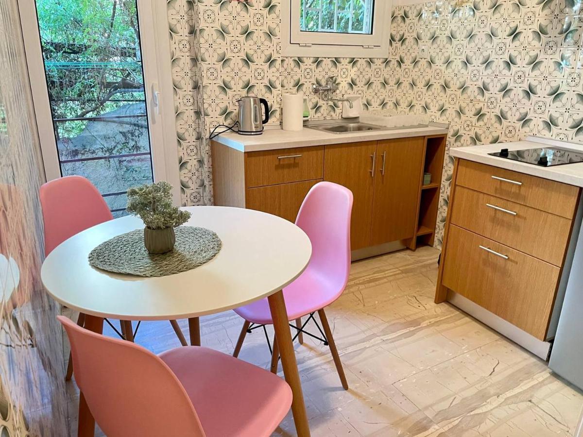 Cute Nikis Apartment Vipgreece Aten Exteriör bild
